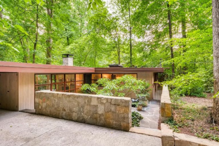 Midcentury Modern houses in demand in Atlanta