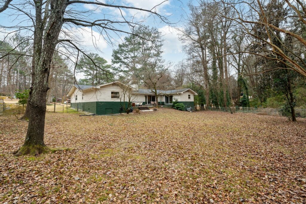 #1 Atlanta Listing Agent, moving to Atlanta. mid century homes for sale in Atlanta