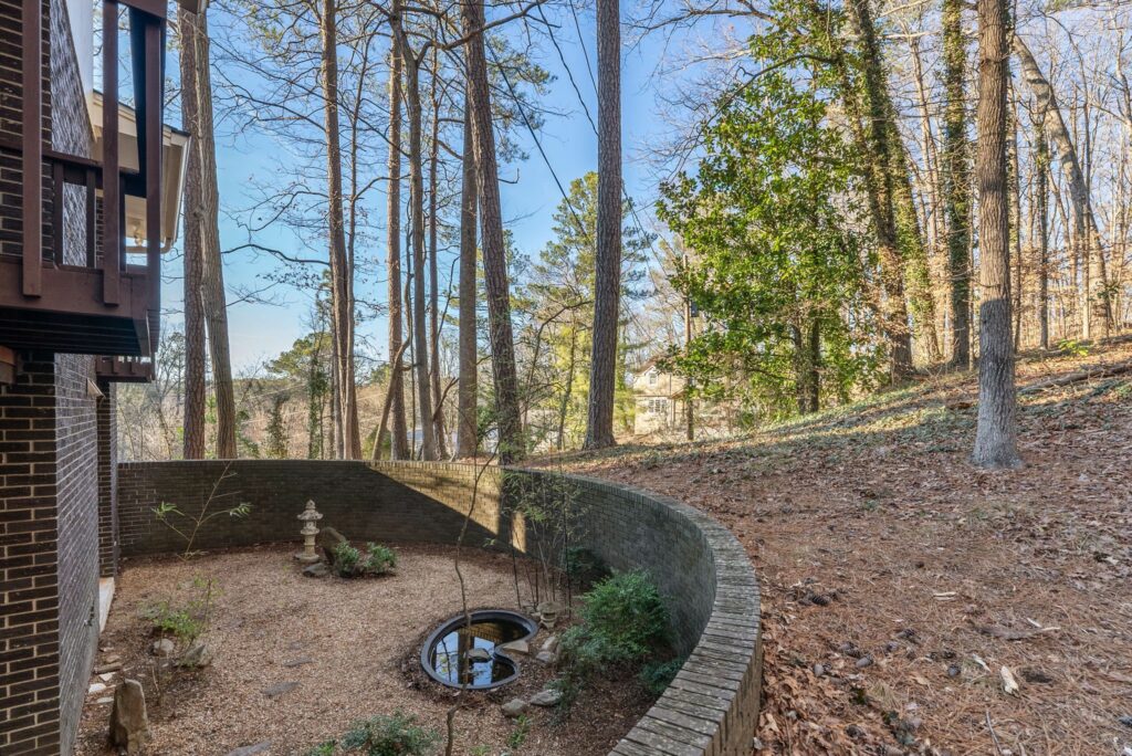 best listing agent in Atlanta, Mid century Modern homes for sale in Atlanta, moving to Atlanta